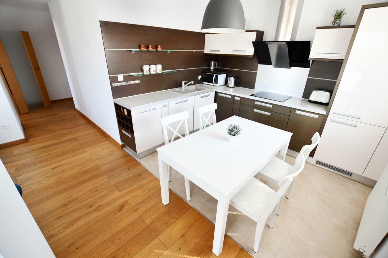 Apartamenty Navigator-Portowa 28 Kolobrzeg Exterior photo